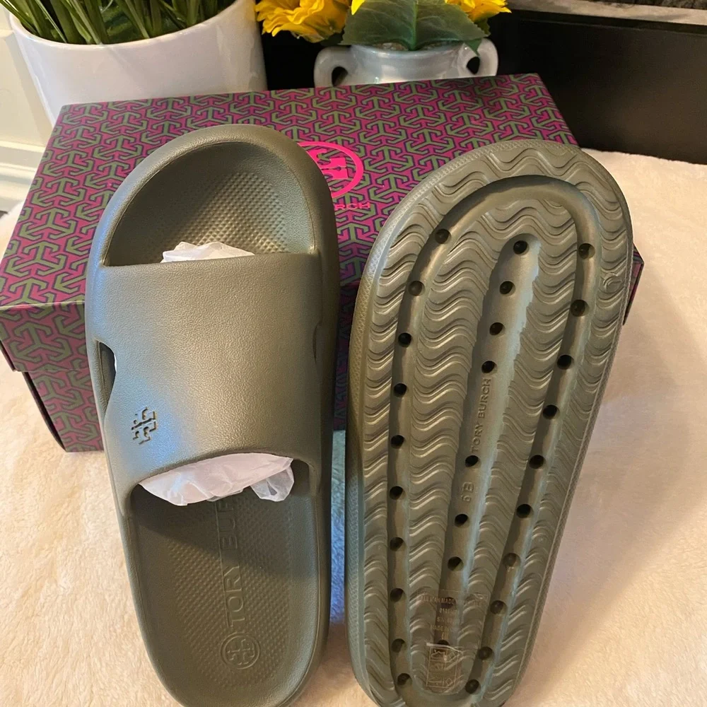Tory Burch Shower Slide Sandals